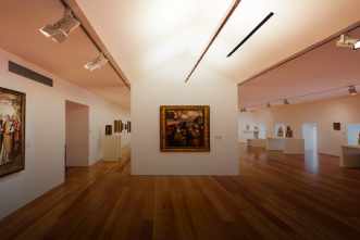 MUSEUM / EXHIBIT
